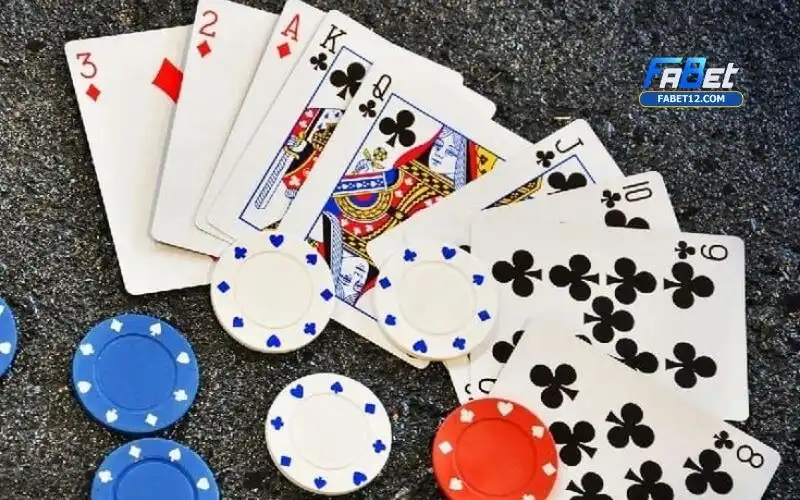 Phỏm – Hướng Dẫn Toàn Diện Từ Cơ Bản Đến Nâng Cao